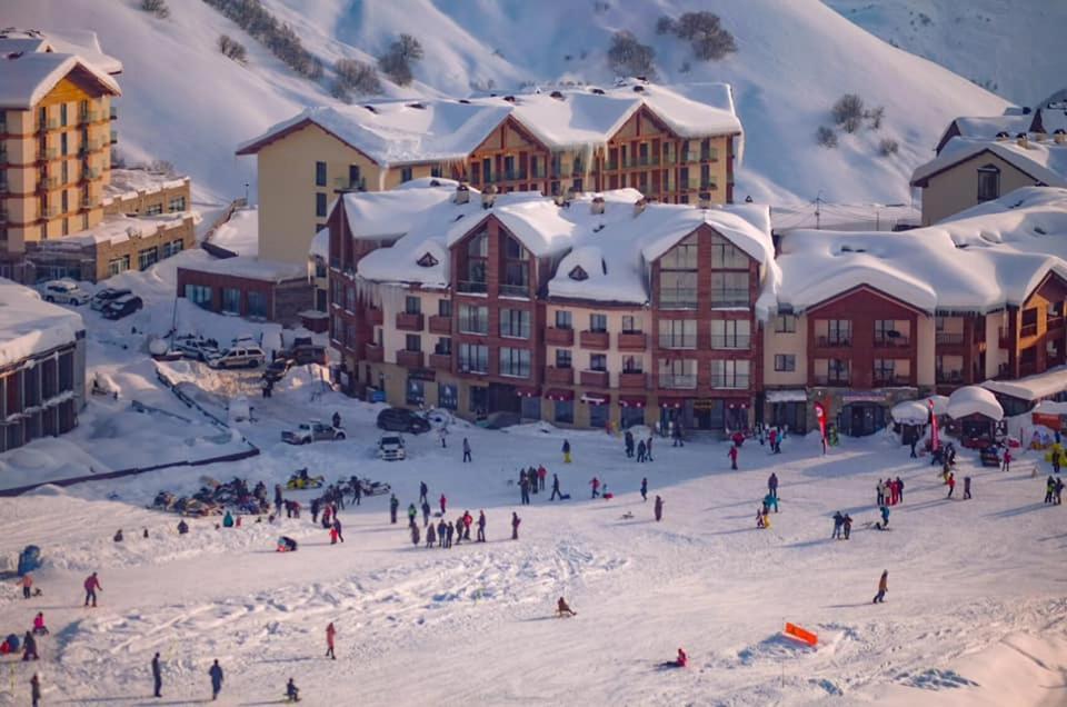 Gudauri Shiny Studio Near Gondola Exterior photo